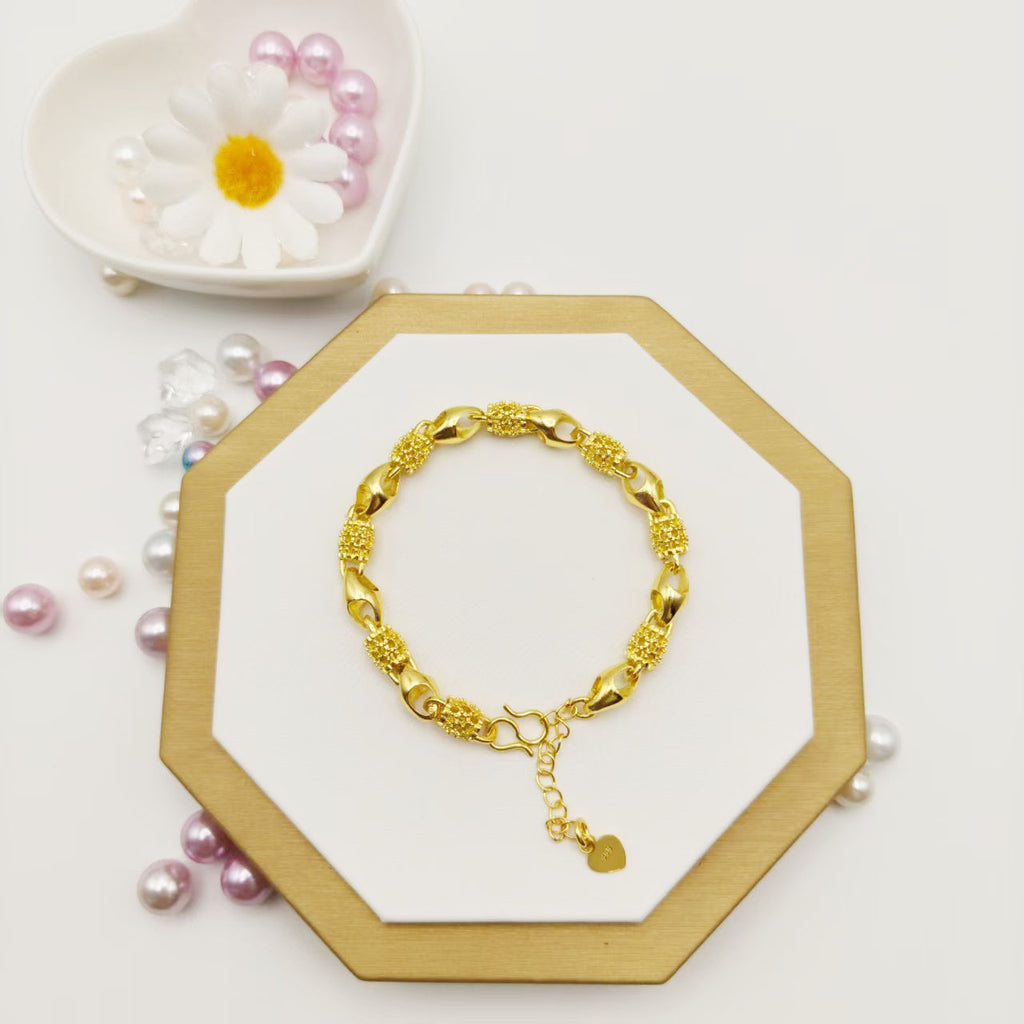 Ladies' fashionable bracelet, gold and silver, featuring a smooth hollow design, exquisite and lightweight
